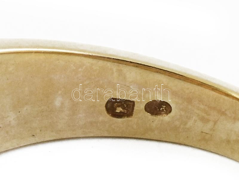 Arany (Au) 14K gyűrű, szintetikus kövekkel, jelzett, méret: 54, br: 7,3 g - Image 2