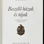 Hatvany Lajos - Gink Károly: Beszélő házak és tájak. A magyar irodalom emlékhelyei. Bp., 1989, Officina Nova, 924 p. Számos fotóval illusztrálva. Kiadói egészvászon-kötés, kiadói papír védőborítóban. - Image 2