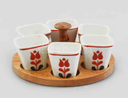 Hollóházi 6 db kupicás, fatartóval, jelzett, hibátlan, d: 14 cm