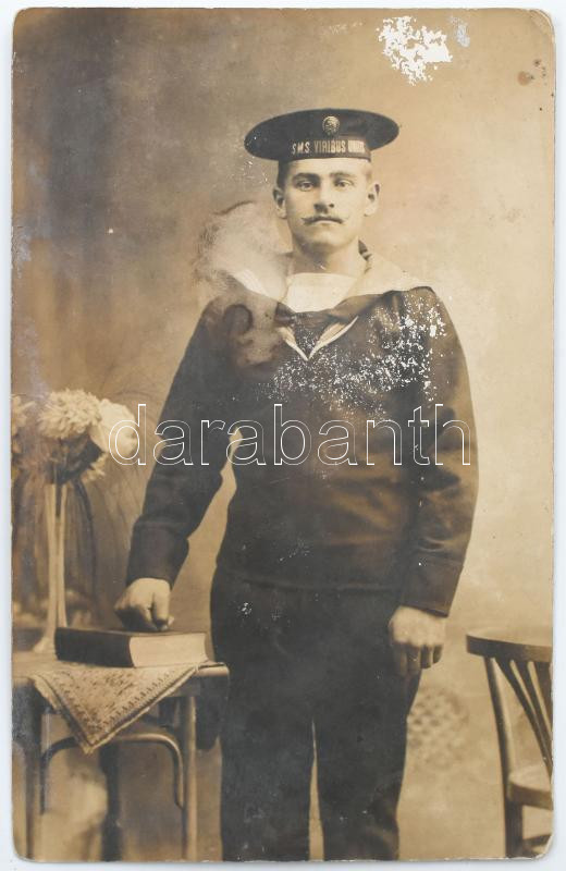S.M.S. Viribus Unitis hadihajó matróza fotólap, kissé sérült