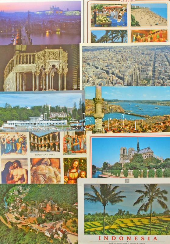 Kb. 100 db MODERN külföldi város képeslap / Cca. 100 modern town-view postcards from all over the world