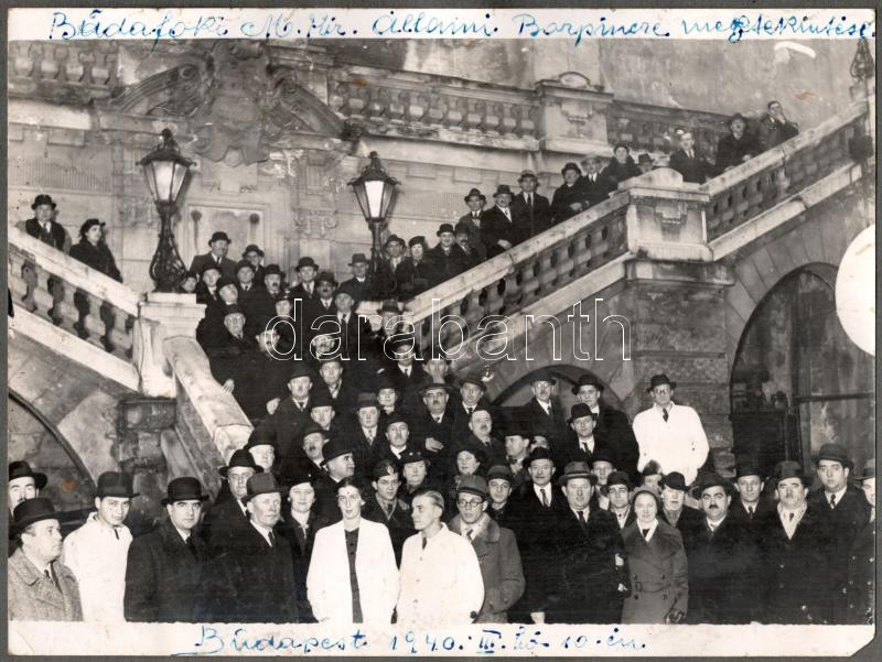 1940 Budafoki M. kir. Állami borpince megtekintése nagy méretű fotó kartonon 24x18 cm - Image 2