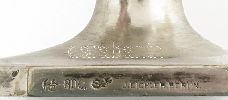Ezüst (Ag) Berlini teáskanna, tetején a gomb fogantyú kis javításra szorul, jelzett, mester: J. Eichner. m: 26 cm, nettó: 694 g (Vésett ES monogram az oldalán) - Image 3