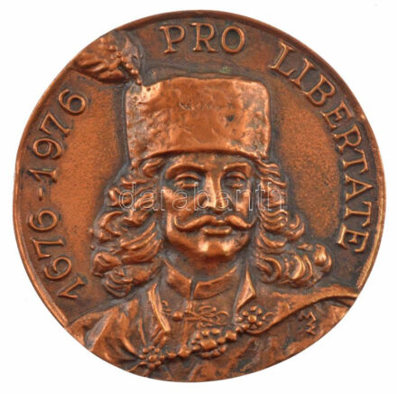 Molnár Elek (1916-1994) DN 'Pro Libertate 1676-1976' öntött bronz emlékérem (92mm) T:1 hátoldalán függesztő.