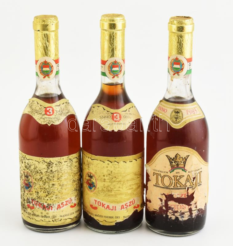 3 db tokaji aszú, sérült, foltos címkékkel