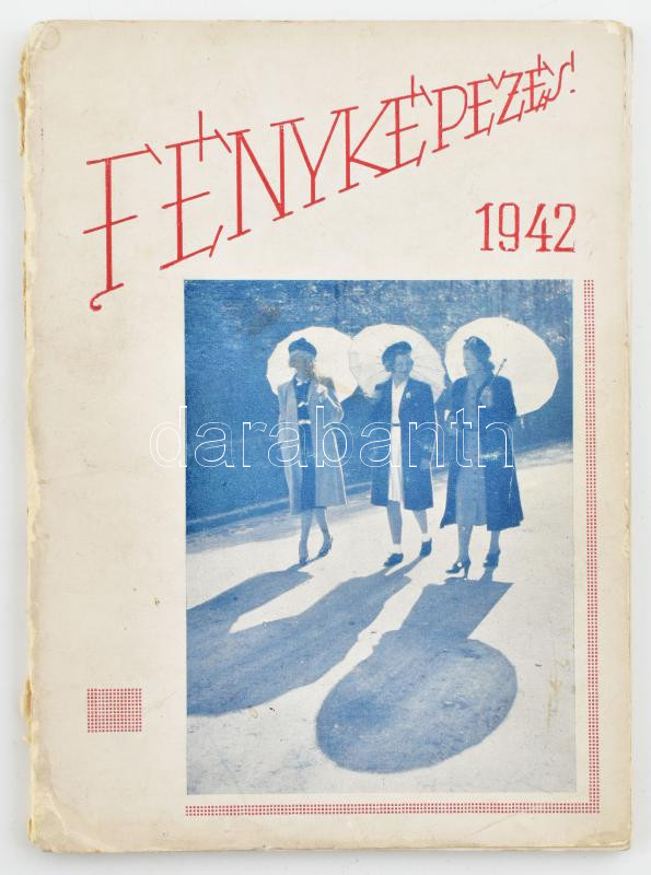 Fényképezés 1942. A Ceglédi Iparos Fotoszakosztály megbízásából az 1941. évi ceglédi Nemzeti Művészi Fényképkiállítás és Irodalmi Fotopályázat anyagából összeáll. és kiadja: ifj. Kaczur Pál. Cegléd, 1942, Garab