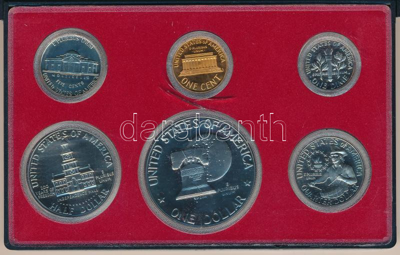 Amerikai Egyesült Államok 1976S 1c-1$ (6xklf) forgalmi sor eredeti, sérült tokban T:PP USA 1976S 1 Cent - 1 Dollar (6xdiff) coin set in original, damaged case C:PP - Image 2