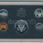Amerikai Egyesült Államok 1983S 1c-1/2$ (5xklf) forgalmi sor eredeti tokban T:PP USA 1983S 1 Cent - 1/2 Dollar (5xdiff) coin set in original case C:PP - Image 2