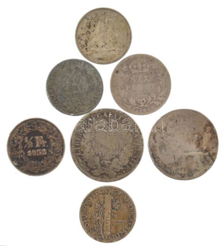 7db vegyes külföldi kis ezüstpénz, közte Amerikai Egyesült Államok 1942S 1D Ag 'Mercury' + Svájc 1952. 1/2Fr Ag T:2-3- 7pcs of mixed silver coins, with USA 1942S Dime Ag 'Mercury' + Switzerland 1952. 1/2 Franc Ag C:VF-G