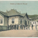 Moinesti, Primaria si Politia / town hall and police. Edit. Isac Gartenberg (EK)