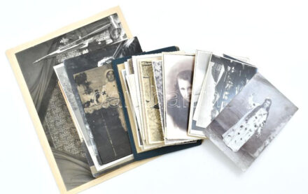 cca 1900-1940 Vegyes fotó tétel, vegyes témákban, 9×13 és 24×18 cm közötti méretekben