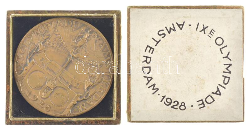 Hollandia 1928. 'IX. Nyári Olimpiai Játékok, Amszterdam' kétoldalas bronz részvételi érem eredeti papírtokban (55mm) T:XF / Netherlands 1928. '9th Summer Olympic Games, Amsterdam' two-sided bronze participal medal in original paper case - Image 3