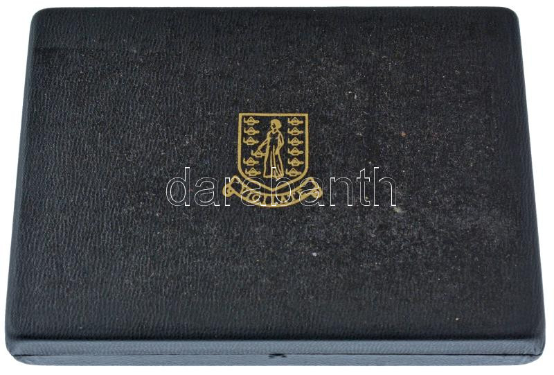 Brit Virgin-szigetek 1974. 1c-50c (5xklf) + 1$ Ag forgalmi szett tanúsítvánnyal, eredeti dísztokban T:PP British Virgin Islands 1974. 1 Cent - 50 Cents (5xdiff) + 1 Dollar Ag proof coin set with certificate in original hardcase C:PP - Image 3