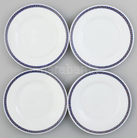 Hüttl Tivadar 4 db porcelán tálka. Kézzel festett, jelzett, hibátlan 10 cm