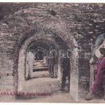 Ada Kaleh, sírcsarnok, katakombák, Török férfiak / Katakomben / catacombs, Tuskish men (ázott / wet damage)