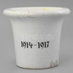 Hadi mozsár 1914-1917, I. világháborús fajansz mozsár, feliratozott, sérülésekkel, mázrepedésekkel, m: 12,5 cm, d: 14,5 cm - Image 2
