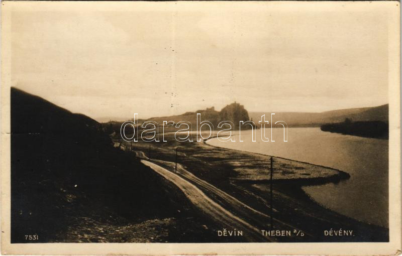 Dévény, Theben a. d. Donau, Devín; vár / Devínsky hrad / castle (lyukak / pinholes)