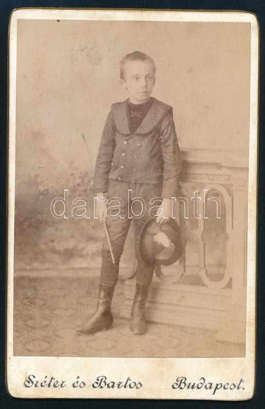 1892 Gyerekportré, keményhátú fotó Széter és Bartos budapesti műterméből, 10,5×6,5 cm
