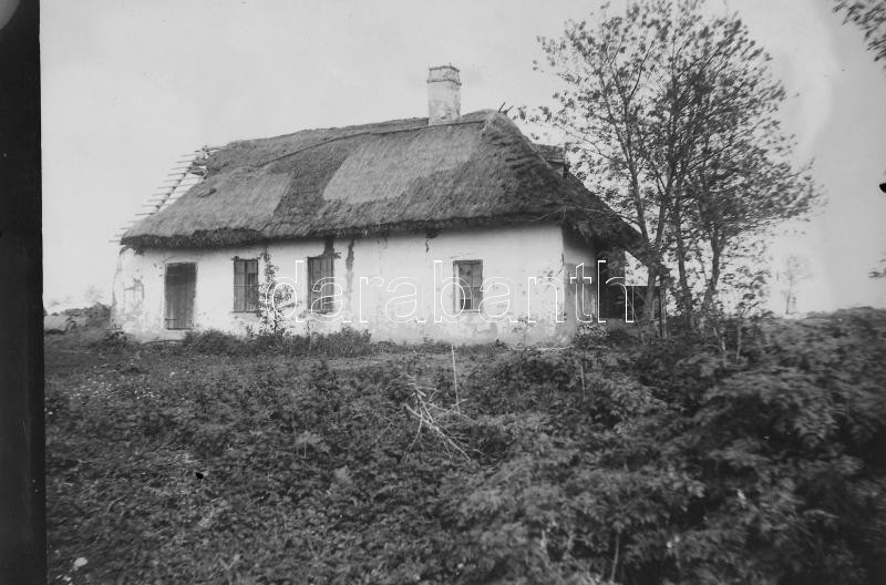 cca 1900 Felvidéki üveg pozitív gyűjtemény, Egyesével feliratozott tokban részletes leírással városképekkel. Garammikola, Bény, Bát, Cigányok, Présház kb 30 db 12x9 cm - Image 4