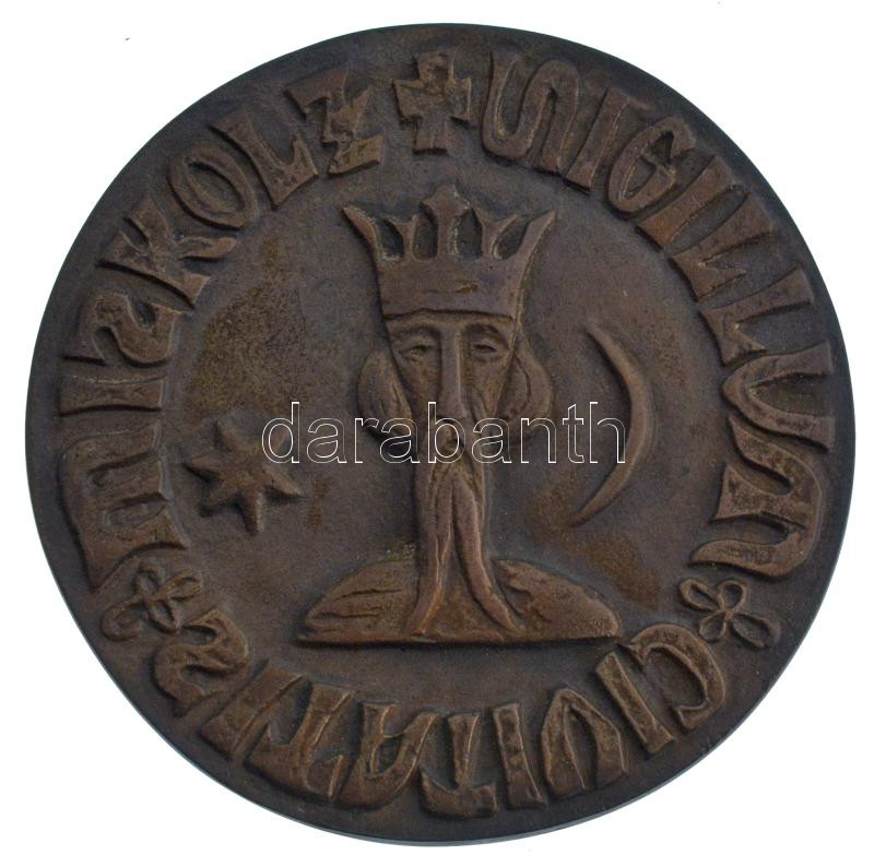 Varga Miklós (1928-) 1965. '600 éves Miskolc 1365-1965' bronz emlékérem (90mm) T:AU