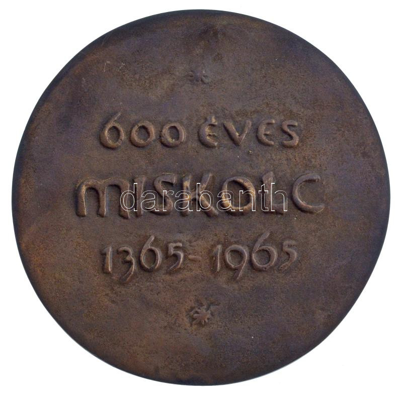 Varga Miklós (1928-) 1965. '600 éves Miskolc 1365-1965' bronz emlékérem (90mm) T:AU - Image 2