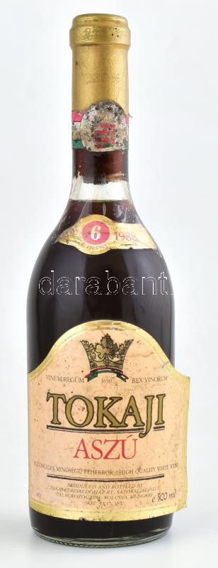 1988 Tokaji aszú, 6 puttonyos, bontatlan palack desszertbor, szakszerűen tárolt, sérült címkével, 0,5 l