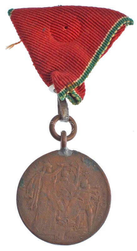 1896. 'Ezredéves Történetünk Ezredekre Remény Nekünk - Honfoglalás' kétoldalas millenniumi bronz emlékérem mellszalagon. Szign.: Steiner A. (32,5mm) T:F ph. - Image 2