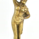 Figurális bronz asztali lámpa, leopárdbőrt viselő, törzsi férfialakkal. Eredeti, részben nyitott ernyővel. Nincs kipróbálva. m: 37 cm - Image 2