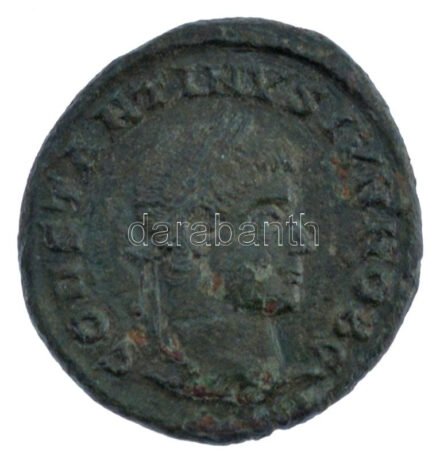 Római Birodalom / Siscia / II. Constantinus 321-324. Follis bronz (3,14g) T:XF Roman Empire / Siscia / Constantinus II 321-324. Follis bronze 'CONSTANTINVS IVN NOB C / CAESARVM NOSTRORVM - VOT X - [E]SIS' C:XF RIC VII 445.