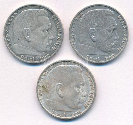 Német Harmadik Birodalom 1938E 2M Ag 'Hindenburg' + 1939A 2M Ag 'Hindenburg' (2x) T:XF,VF patina German Third Reich 1938E 2 Reichsmark Ag 'Hindenburg' + 1939A 2 Reichsmark Ag 'Hindenburg' (2x) C:XF,VF patina