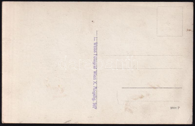 cca 1914-1918 Bécs, katonák csoportképe, I. világháborús fotólap, L. Weiss Fotograf Wien, 14x9 cm - Image 2