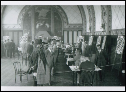 1927 Kecskemét, nemzetközi sakkverseny, 1 db modern nagyítás Kerny István (1879-1963) budapesti fotóművész hagyatékából, 15x21 cm