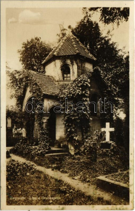 1936 Bayreuth, Liszt's Grabkapelle / tomb chapel of Franz Liszt (glue marks)