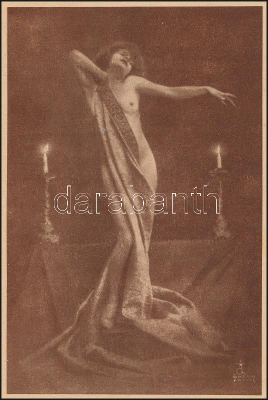 cca 1910 Jelzés nélkül: Női akt, nyomat, paszpartuban, 16,5×11 cm - Image 2