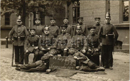 1914 14. Korp. Ers. Batt. L. I. R. 16. Kriegsjahr 1914 / WWI German military, group of soldiers. photo + 'Ersatz-Bat. Landw. Inf.-Regt. 16.' (EB)
