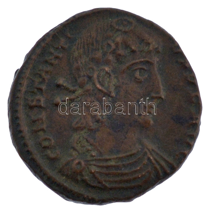 Római Birodalom / II. Constantius ~347-348. AE4 bronz (1,85g) T:AU,XF Roman Empire / Constantius II ~347-348. AE4 bronze 'CONSTANTIVS PF AVG / VICTORIAE DD AVGG Q NN' (1,85g) C:AU,XF