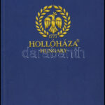 cca 2000-2010 Hollóháza, modern 3 nyelvű (magyar, angol, német) áruminta katalógus, gazdag képanyaggal.