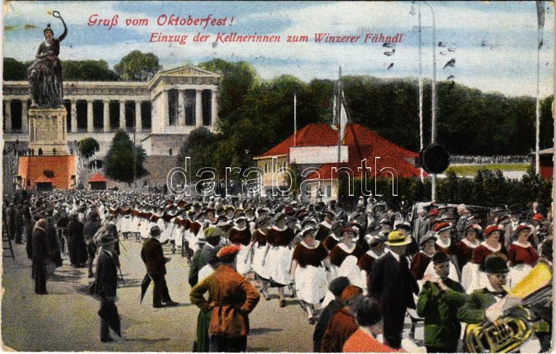 Gruss vom Oktoberfest! Einzug der Kellnerinnen zum Winzerer Fähndl / German beer festival (EK)