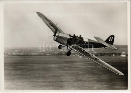 Klemm Kl 25 D, Schul-, Sport- und Kunstflugzeug, D-2895 / German aircraft, swastika. photo (non PC)