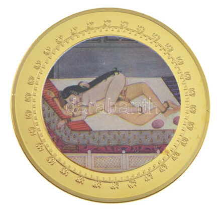DN 'Kámaszutra - Hal' aranyozott Cu multicolor érem, német nyelvű leírással, magyar tanúsítvánnyal T:UNC ND 'Kamasutra - Der Fisch' gold plated multicolor Cu coin with German language description and Hungarian certificate C:UNC