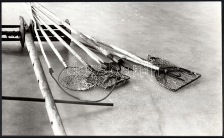 cca 1969 Zsigri Oszkár (1933-?) budapesti fotóművész hagyatékából pecséttel jelzett, vintage fotóművészeti alkotás (Halászok), ezüst zselatinos fotópapíron, 24x39 cm