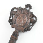 cca 1930 Pécs város kulcsa. Bronz a város és az ország címerével, Jelzett Ludvig gyártói jelzéssel. 10 cm, Eredeti tokjában - Image 4