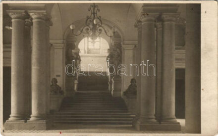Wien, Vienna, Bécs; A magyar tudományos intézmények otthona belső (ezelőtt a M. kir. Testőrség palotája) / Heim der ungarischen wissenschaftlichen Institute, interior