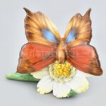 Herendi 1943 porcelán pillangó levélen, kézzel festett, jelzett, apró kopásnyomokkal, m: 7 cm