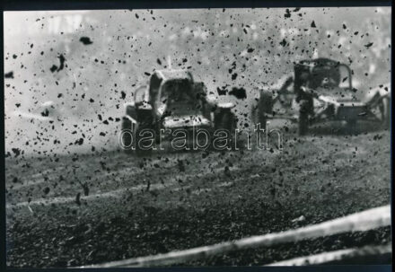 cca 1982 Gyenes Kálmán (1941-2016) szegedi fotóművész hagyatékából 1 db jelzés nélküli vintage fotó (Cross), ezüst zselatinos fotópapíron, 19,5x29 cm