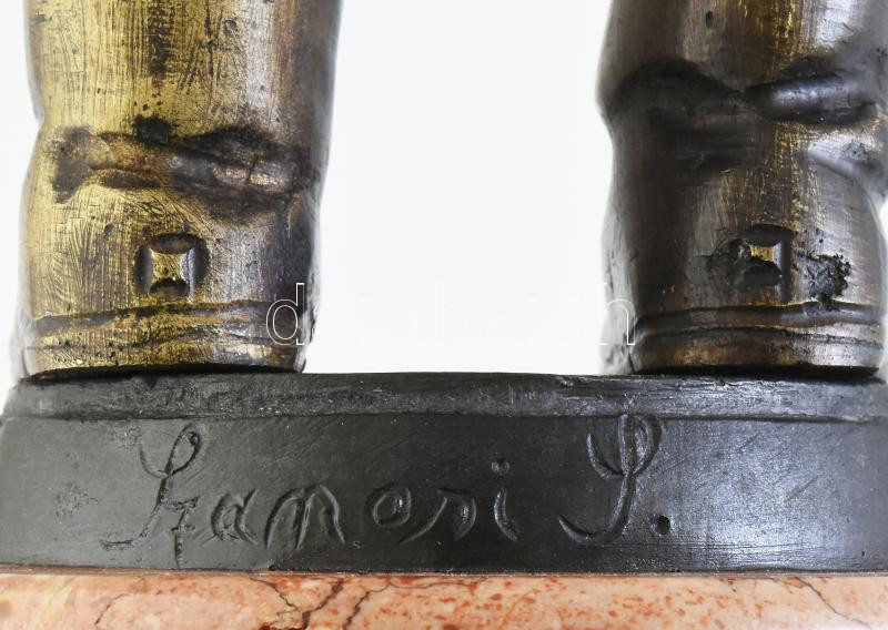 Szamosi Imre (1887-1965): Olvasó férfi. Bronz, jelzett, márvány talapzat, m: 27 cm - Image 4
