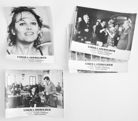 cca 1975 Claudia Cardinale főszereplésével a ,,Libera, szerelmem' című olasz film jelenetei és szereplői, 10 db vintage produkciós filmfotó ezüst zselatinos fotópapíron, a használatból eredő (esetleges) kisebb hibákkal, 18x24 cm