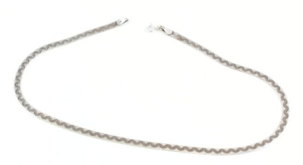 Ezüst(Ag) lapos, mintás kígyó nyaklánc, jelzett, h: 40,5 cm, nettó: 7,9 g