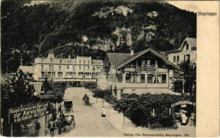 Meiringen, Meyringen; Hauptstrasse ins Dorf und zur Aareschlucht. á la Gorge de l'Aar, Hotel Banhof / hotel, street, gorge