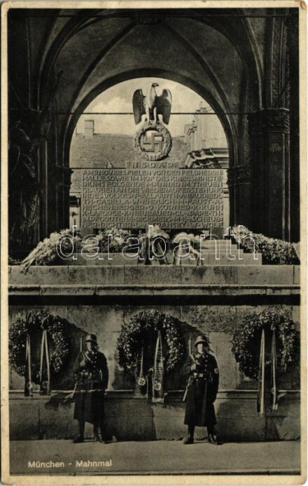 München, Mahnmal,. NSDAP German Nazi propaganda, swastika (fa)